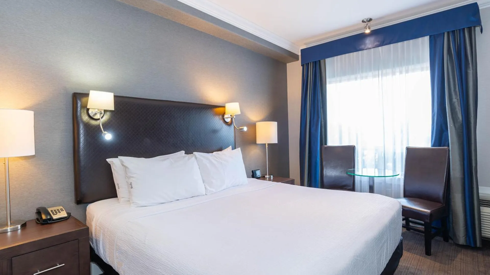 Sandman Signature Edmonton South Hotel