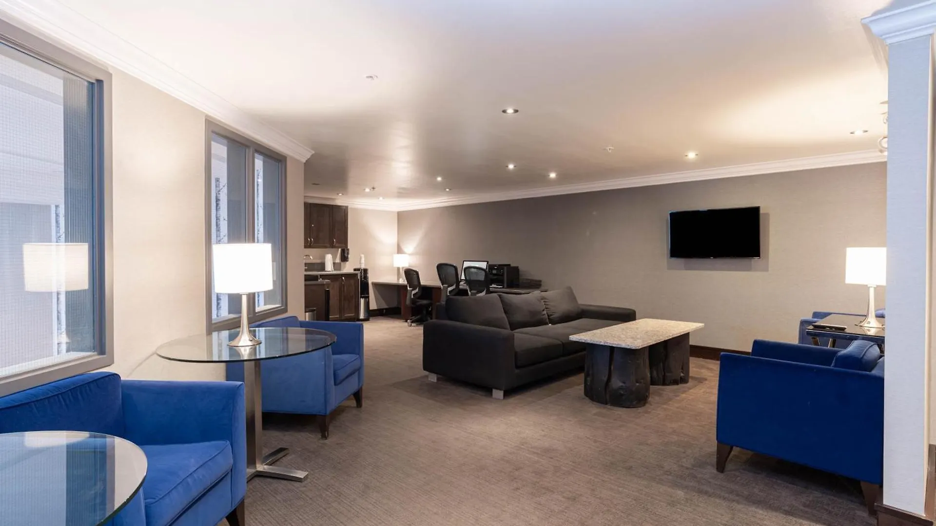Sandman Signature Edmonton South Hotel
